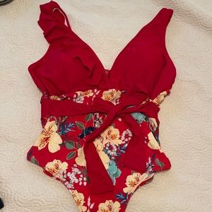 Cupshe Faux Wrap One Piece